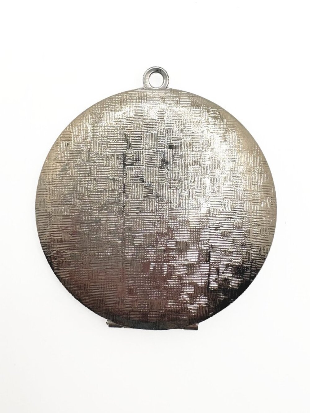 Vintage 1970s Silver Tone Round Photo Locket Pendant